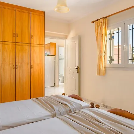 Kallithea & Διαμέρισμα *